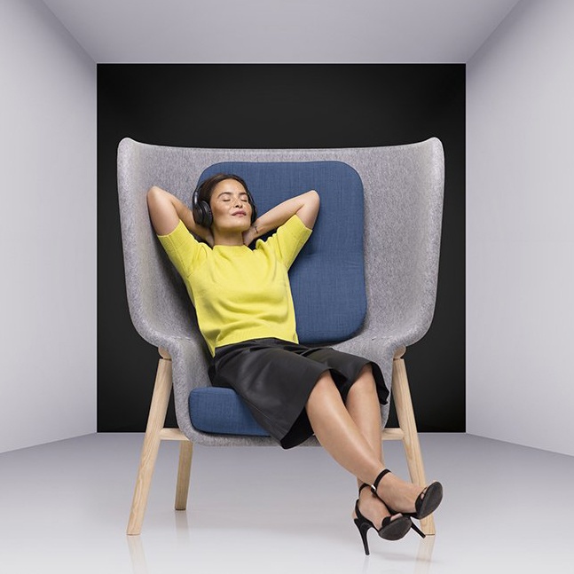 pod-chair-de-vorm-benjamin-hubert-privacy-new-colo