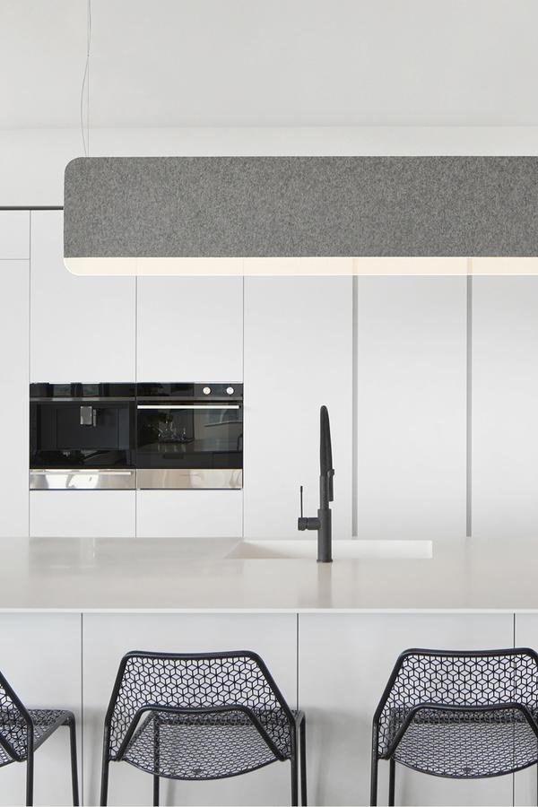 bib-210-pendant-8